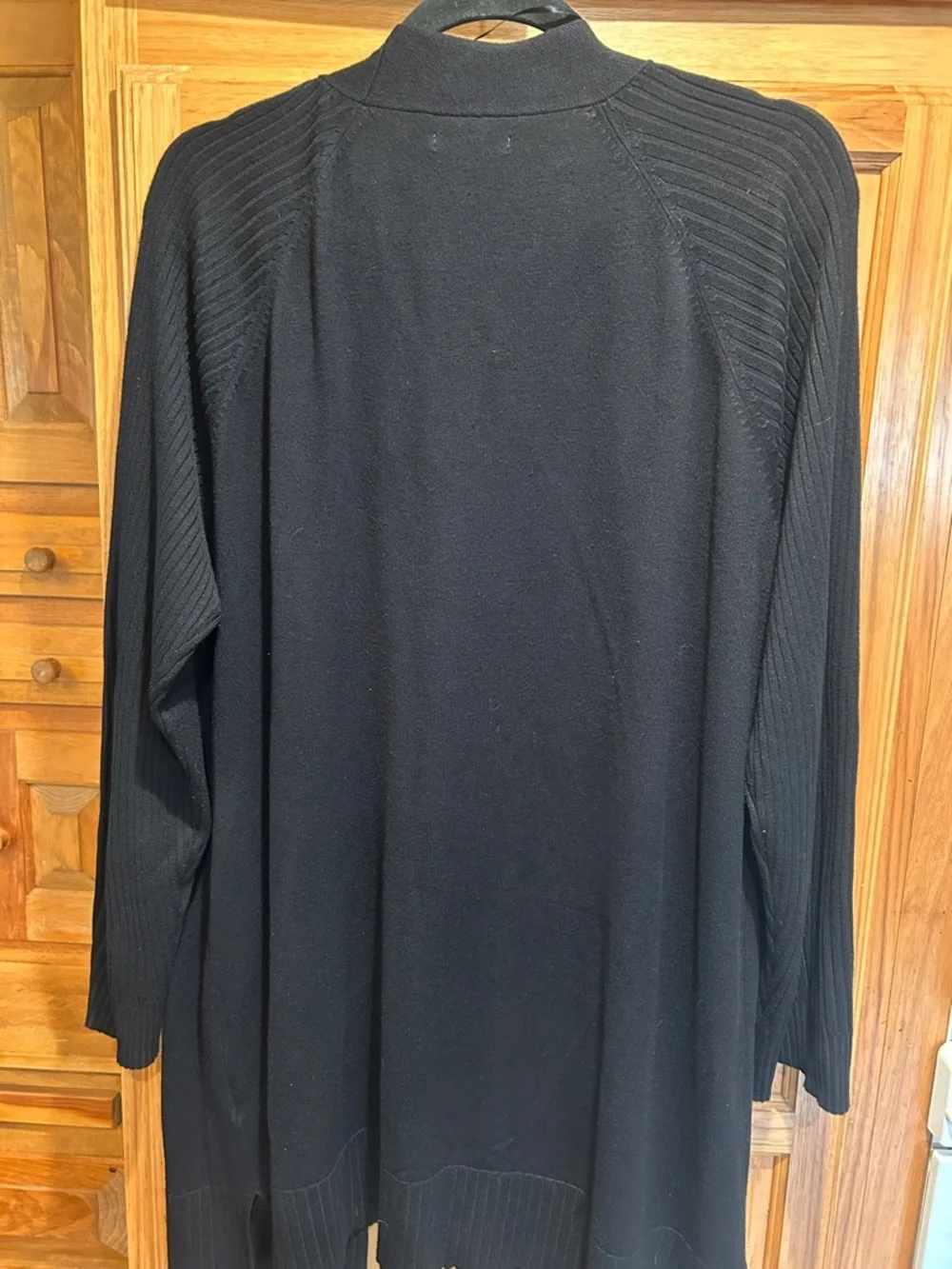 Nine West classic black cardigan with two front pockets - Picture 6 of 7